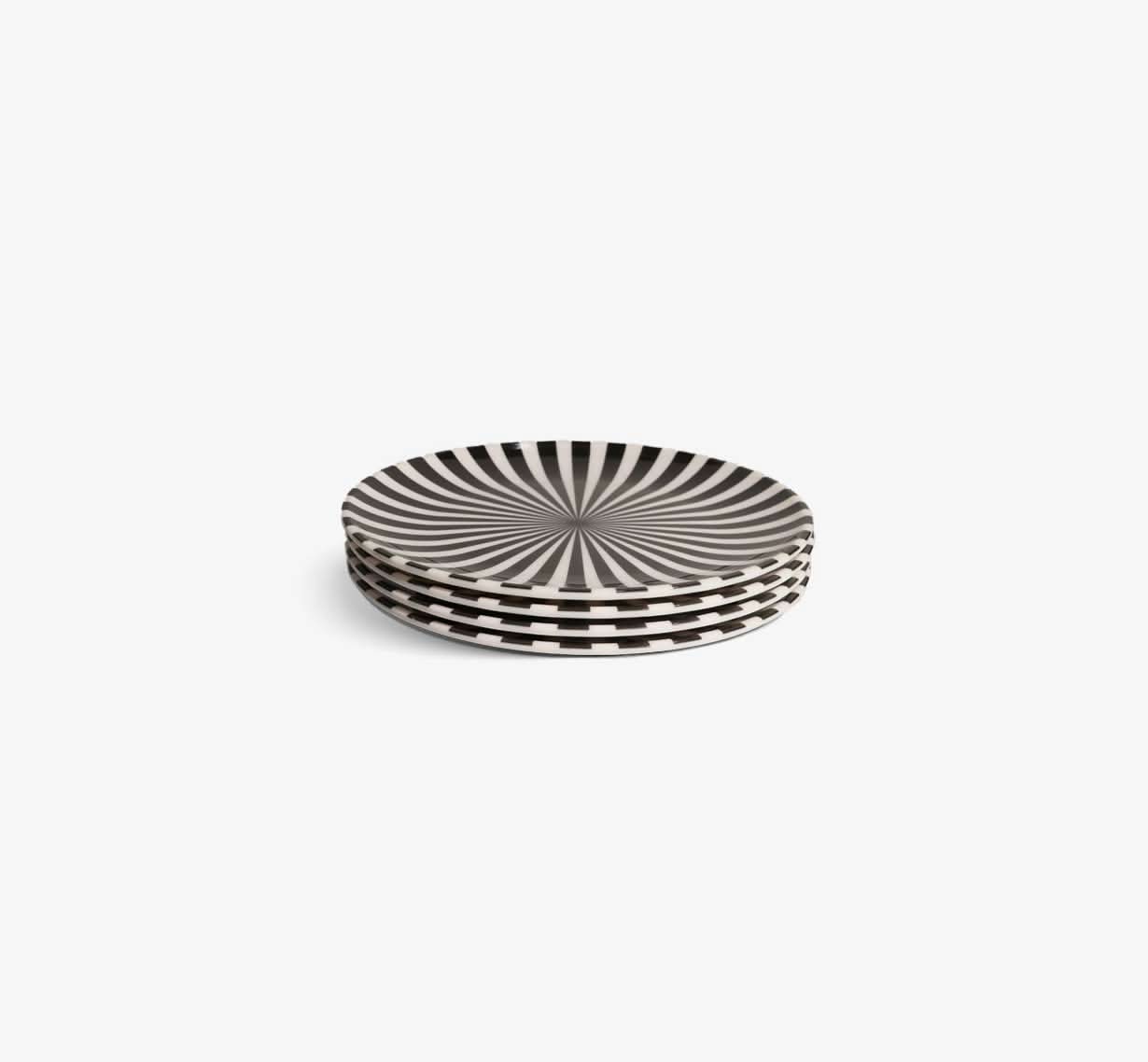 Black & White Starburst Dinner Plate Set of 4