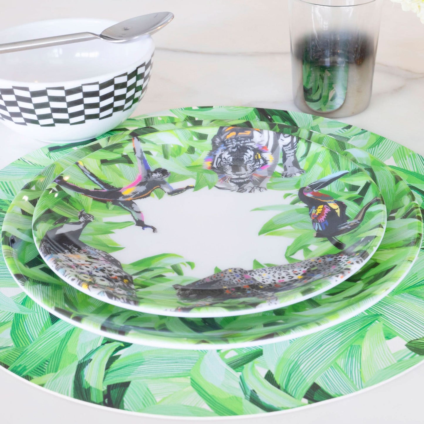 Costa Rican Adventure Set 16 Piece Setting
