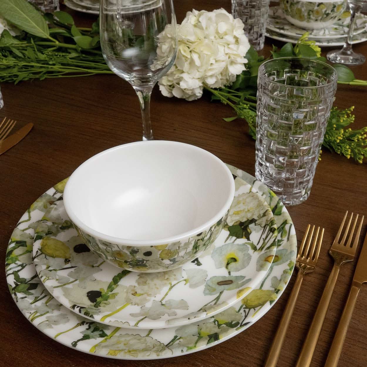 Cream Floral Garden Starter Set - 12 Piece Setting