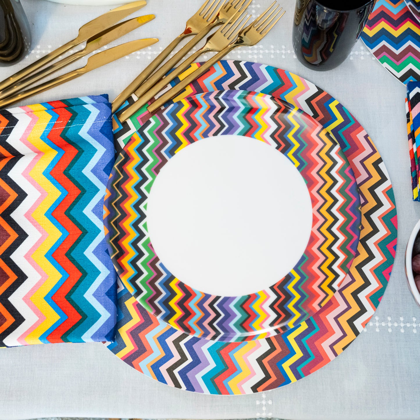 Multicolored Zigzag Dinner Plate Set of 4
