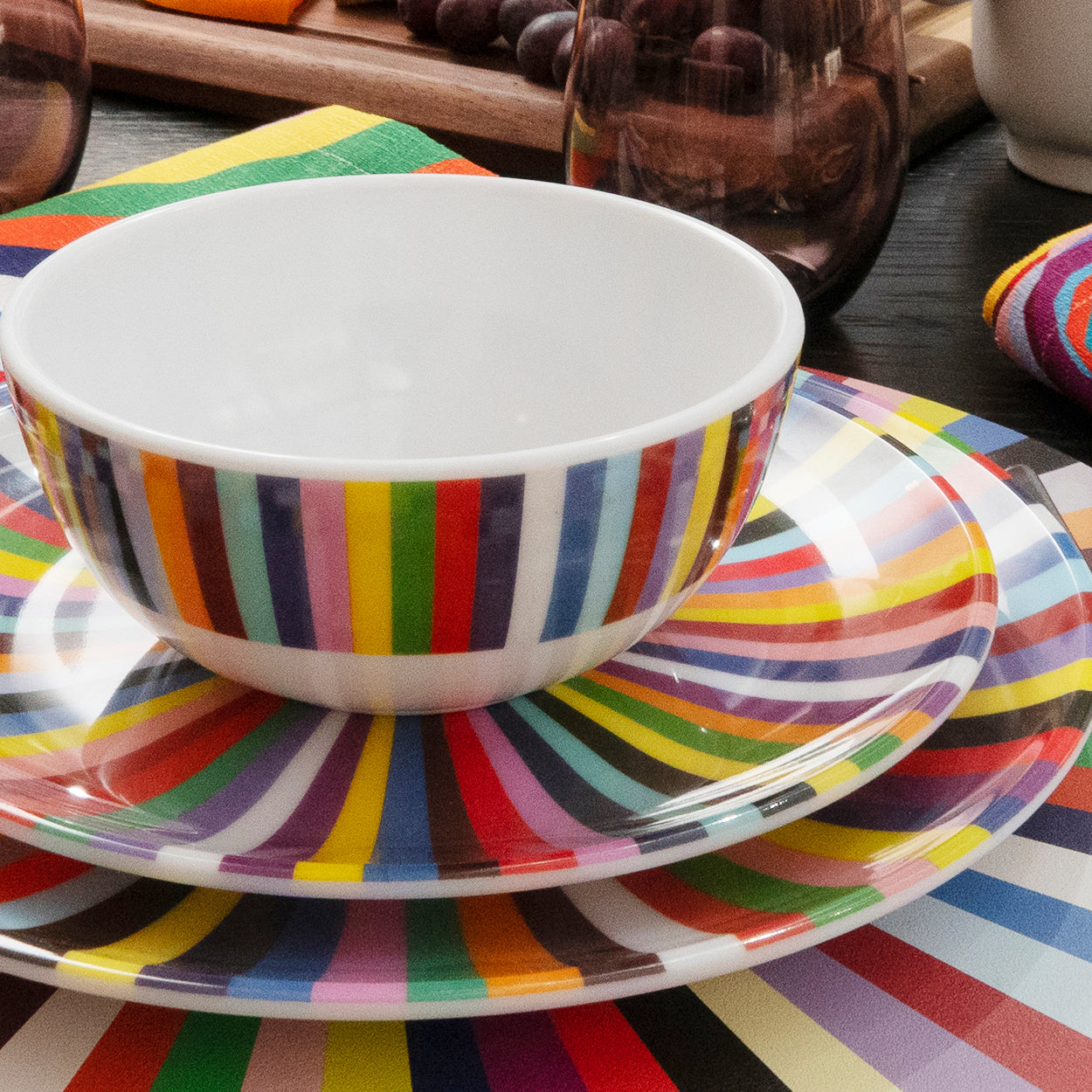 Multi Colored Starburst Melamine Bowl Set of 4