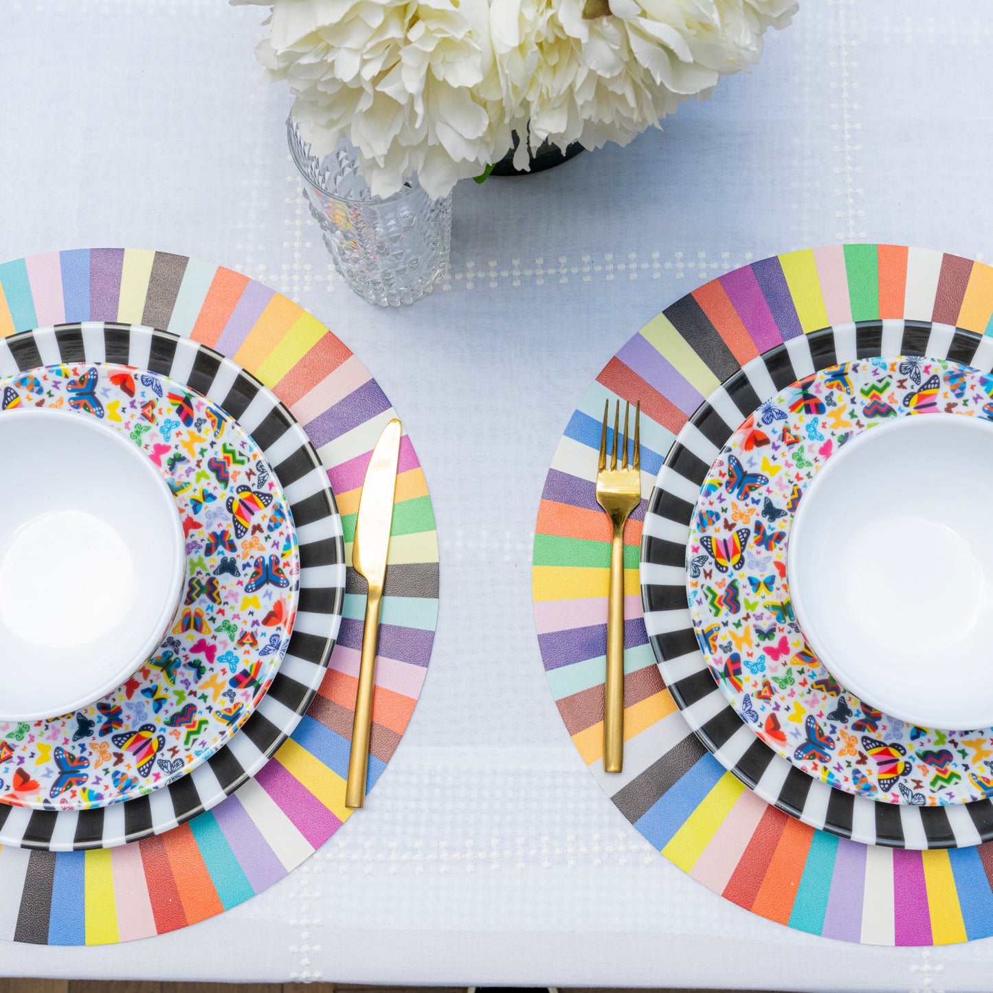 Flying Night and Day Set 16 Piece Setting